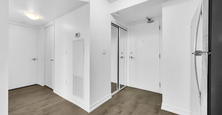 1709-1420 Dupont Street, Toronto, ON, M6H 0C2 - 8