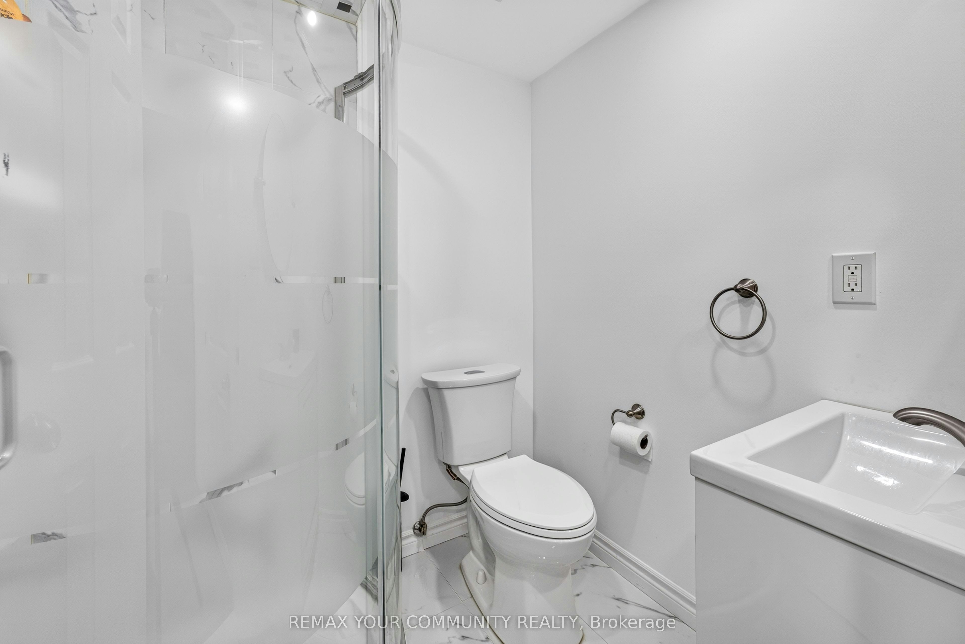 5578 Waterwind Crescent, Mississauga, ON, L5M 0G2 - 49