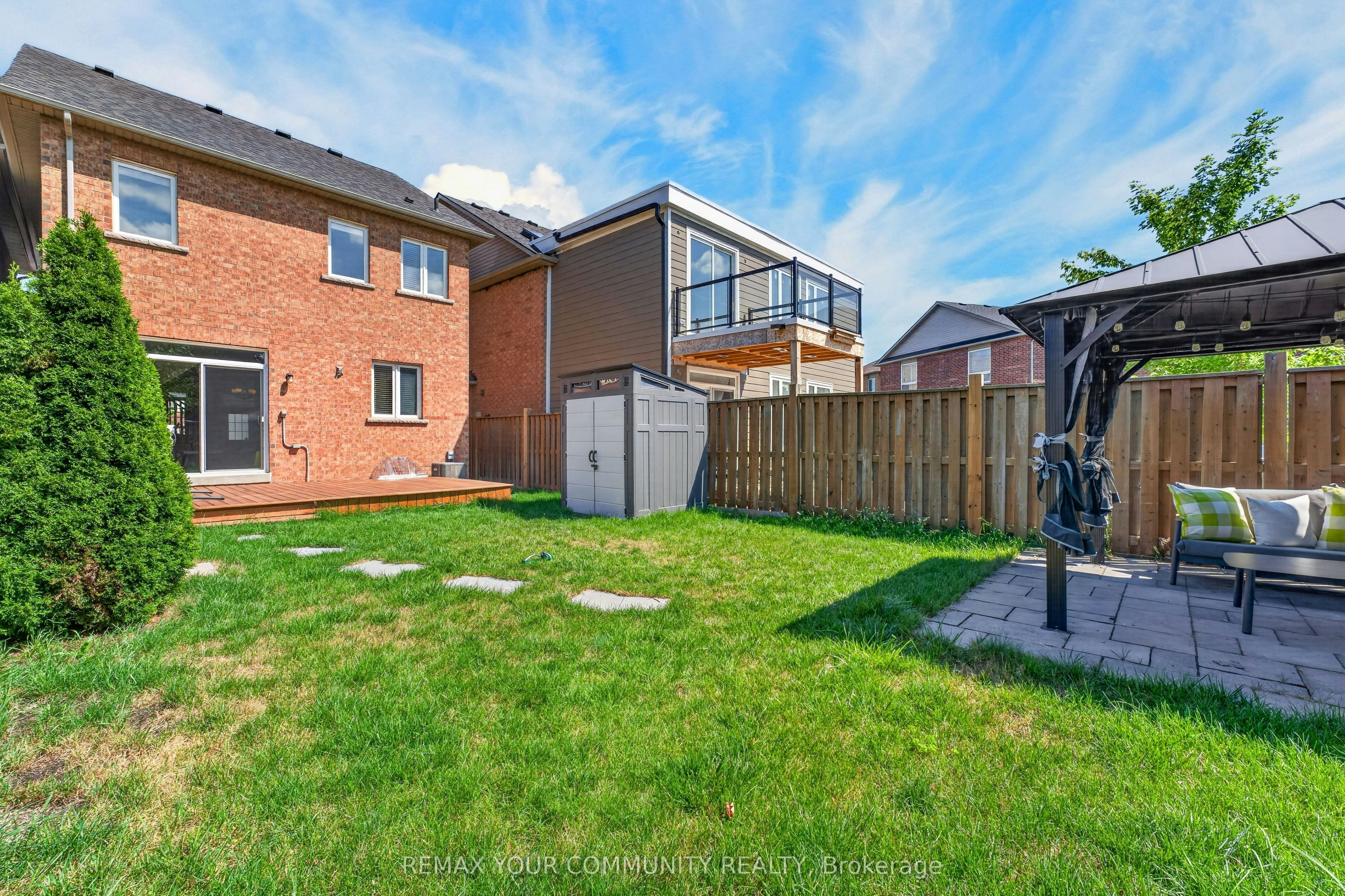 5578 Waterwind Crescent, Mississauga, ON, L5M 0G2 - 11