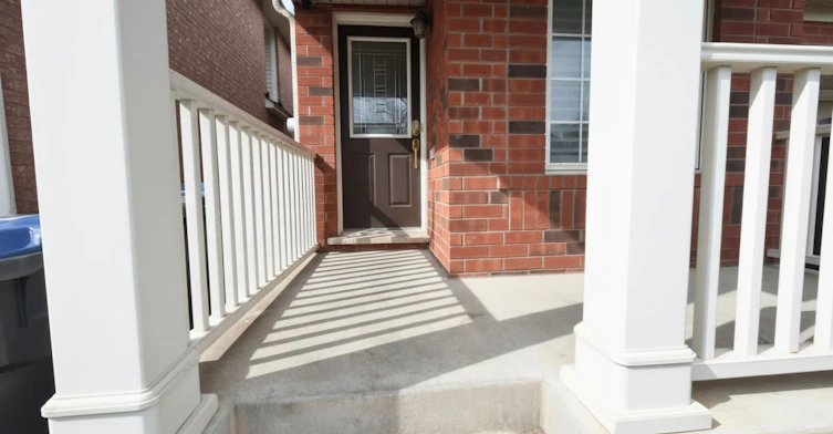 31 Ponymeadow Way, Brampton, ON, L6X 0M2 - 2