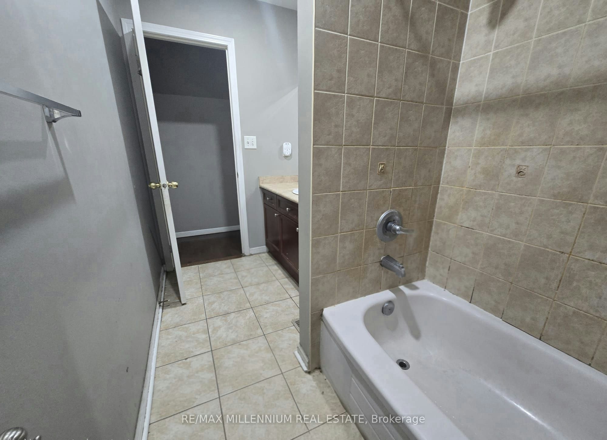 31 Ponymeadow Way, Brampton, ON, L6X 0M2 - 20