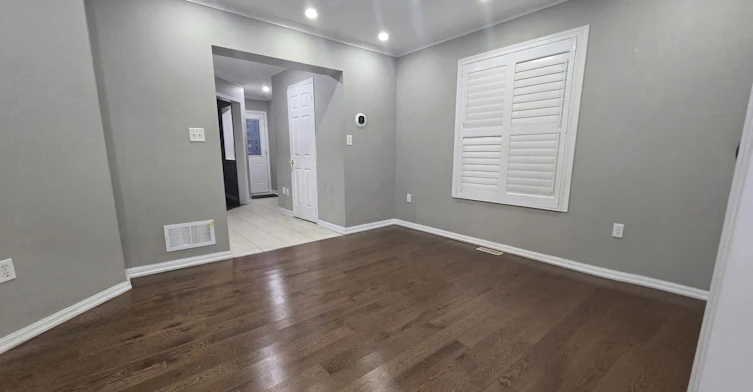 31 Ponymeadow Way, Brampton, ON, L6X 0M2 - 6