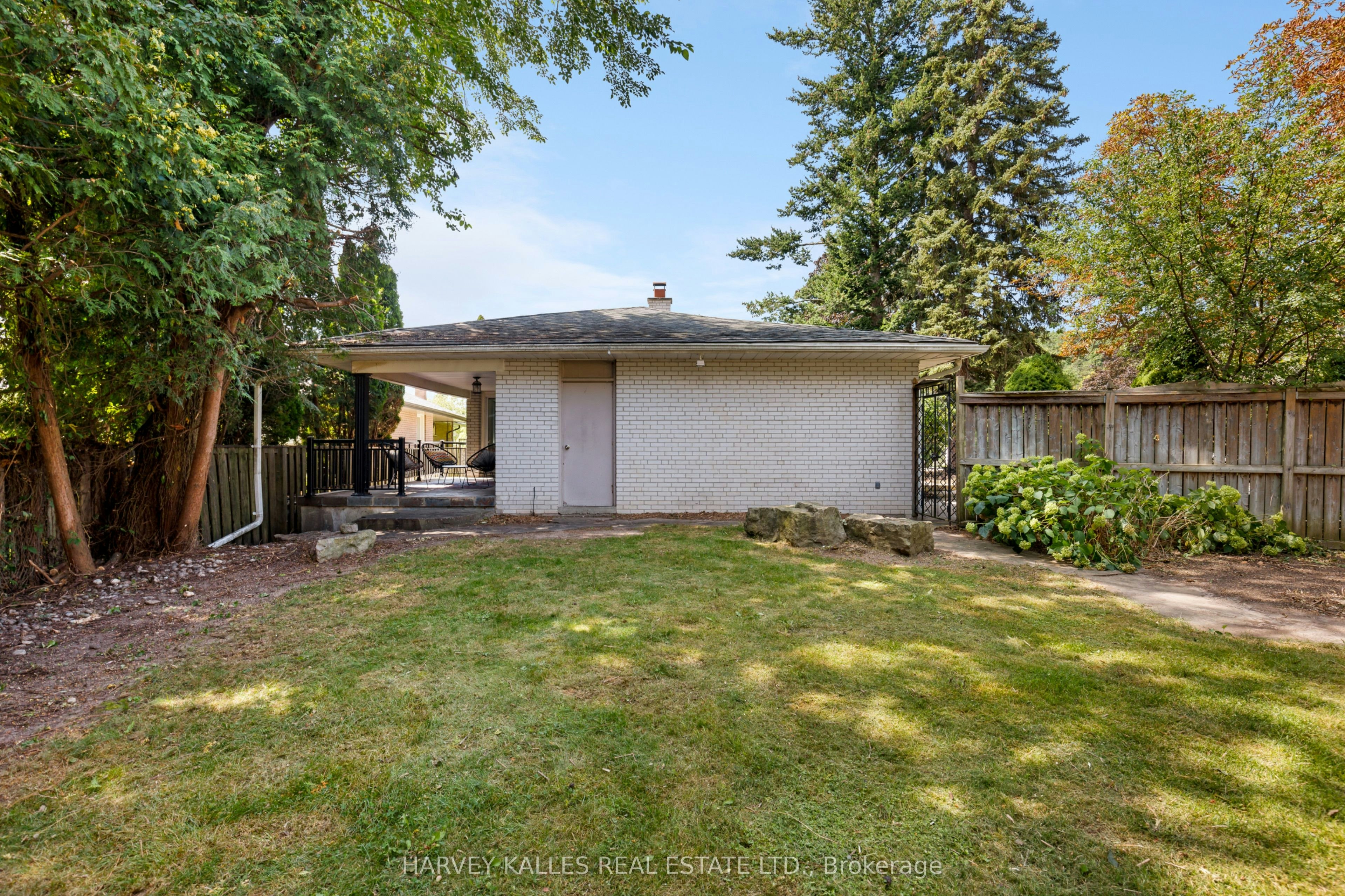 215 Edenbridge Drive, Toronto, ON, M9A 3G9 - 13