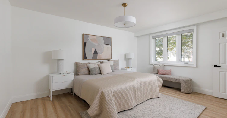215 Edenbridge Drive, Toronto, ON, M9A 3G9 - 18
