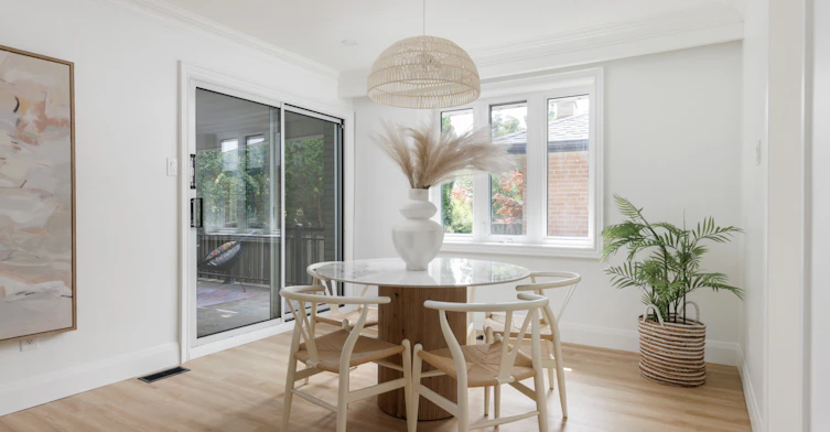 215 Edenbridge Drive, Toronto, ON, M9A 3G9 - 7