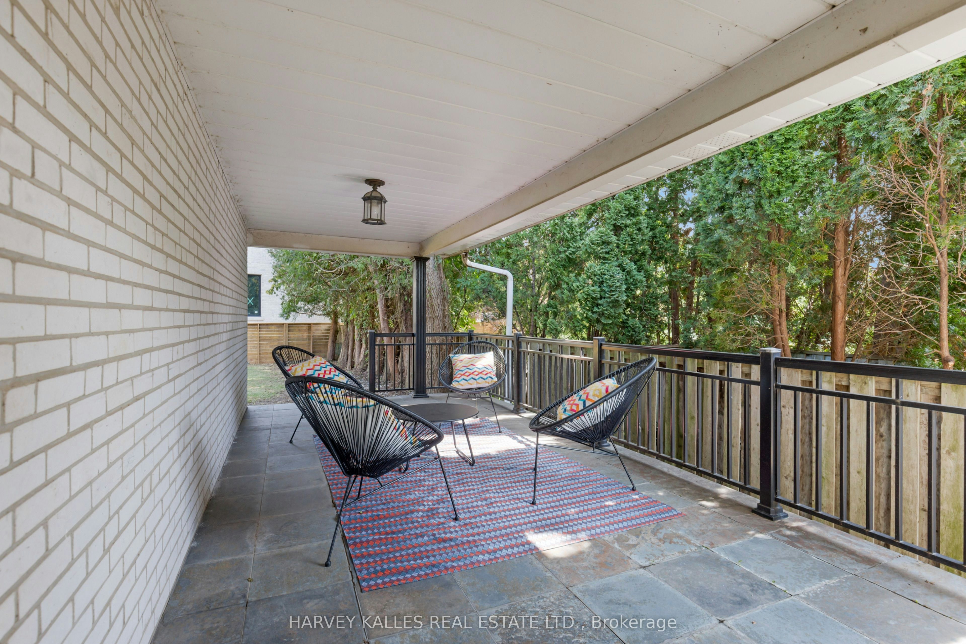 215 Edenbridge Drive, Toronto, ON, M9A 3G9 - 10