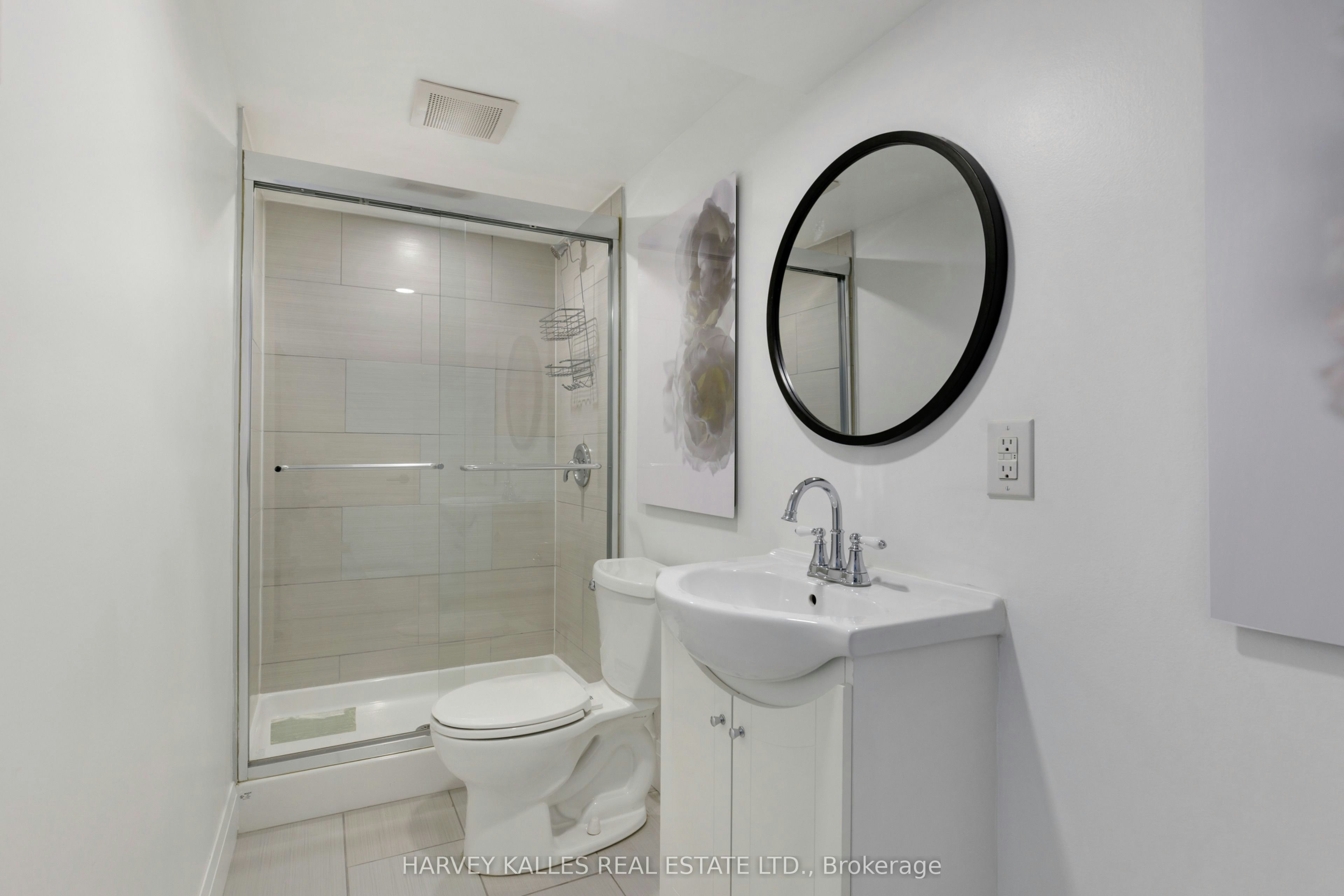 215 Edenbridge Drive, Toronto, ON, M9A 3G9 - 35