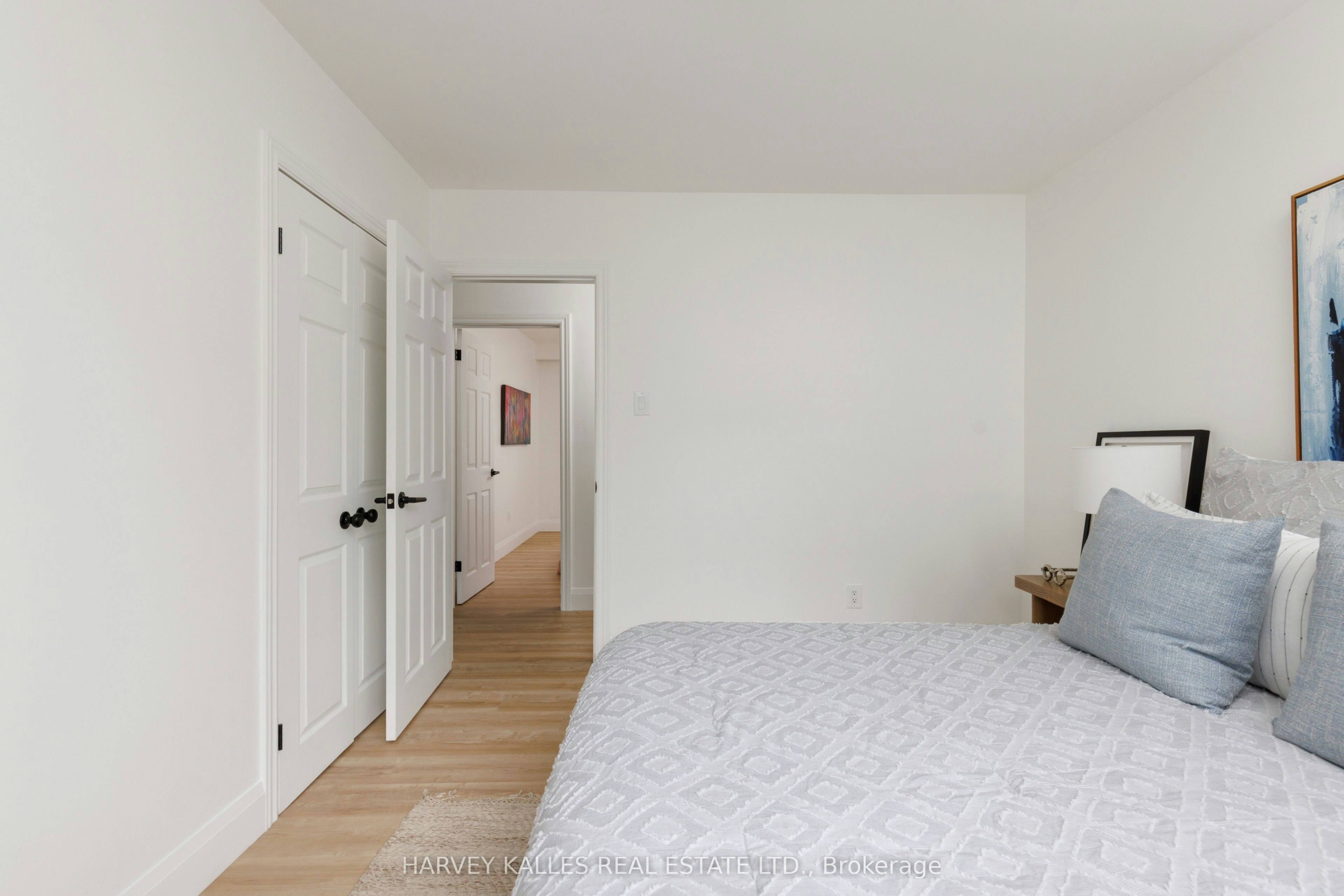215 Edenbridge Drive, Toronto, ON, M9A 3G9 - 23