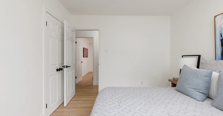 215 Edenbridge Drive, Toronto, ON, M9A 3G9 - 23
