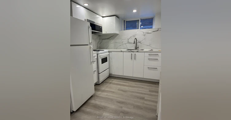 5-11 Rivercrest Road, Toronto, ON, M6S 4H4 - 2