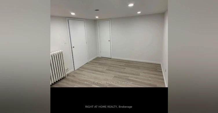 5-11 Rivercrest Road, Toronto, ON, M6S 4H4 - 8