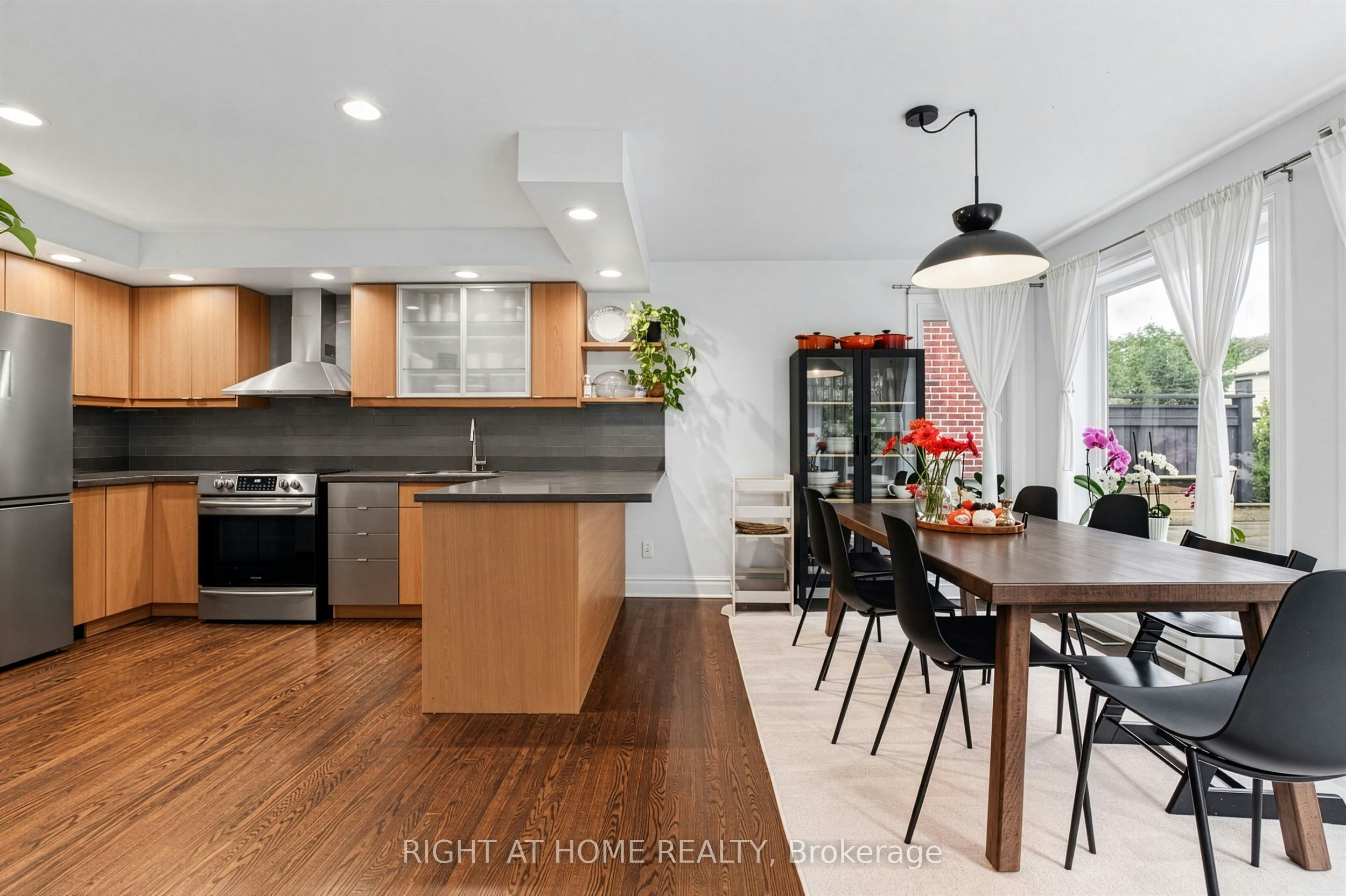 50 Gardenvale Road, Toronto, ON, M8Z 4C3 - 10
