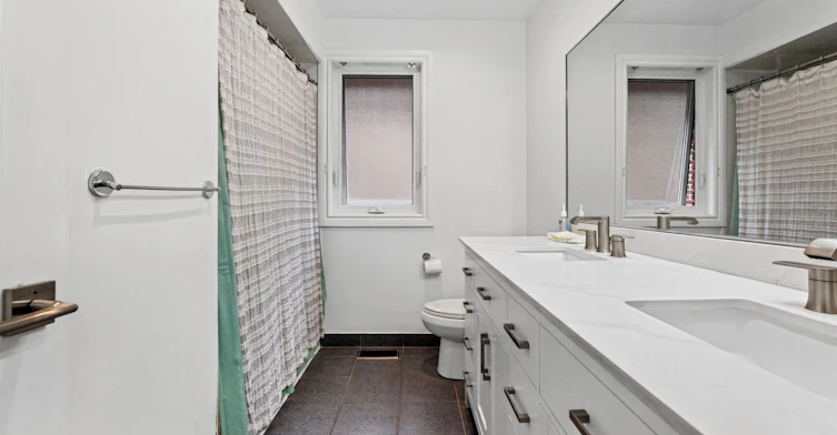 50 Gardenvale Road, Toronto, ON, M8Z 4C3 - 34