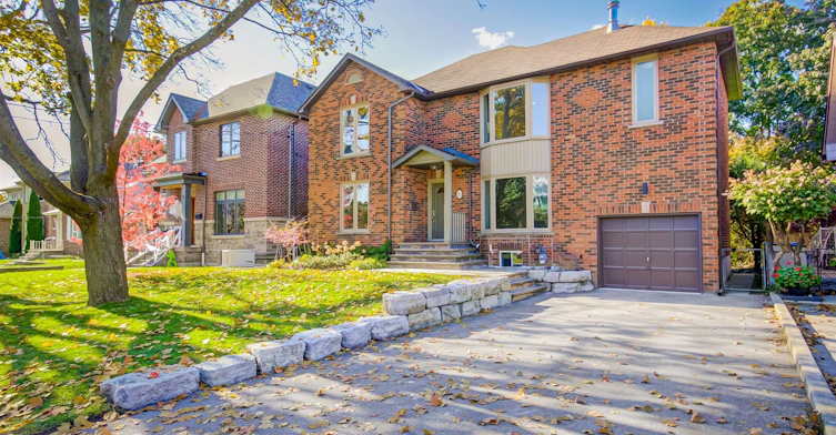 50 Gardenvale Road, Toronto, ON, M8Z 4C3 - 2