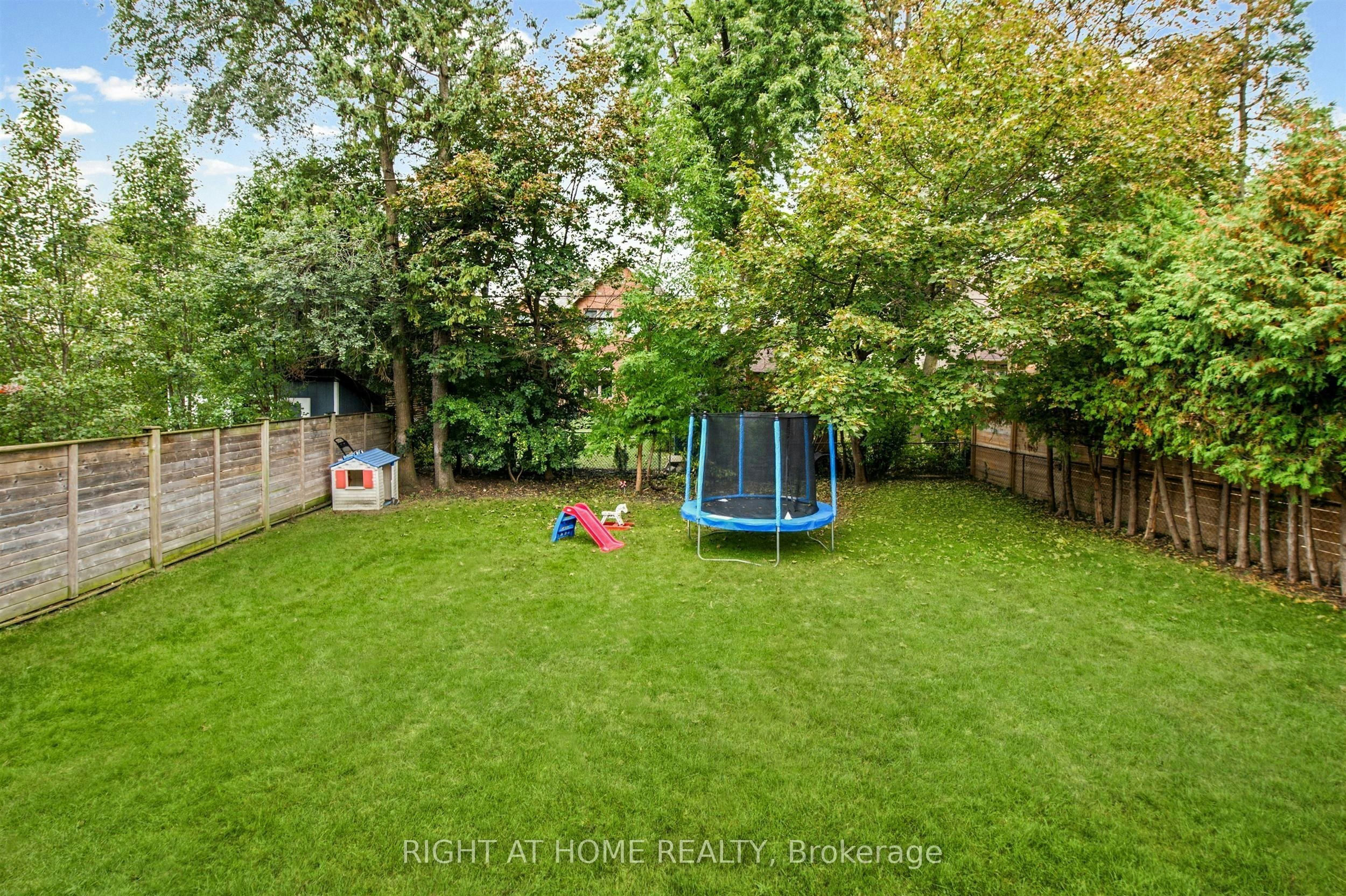 50 Gardenvale Road, Toronto, ON, M8Z 4C3 - 41