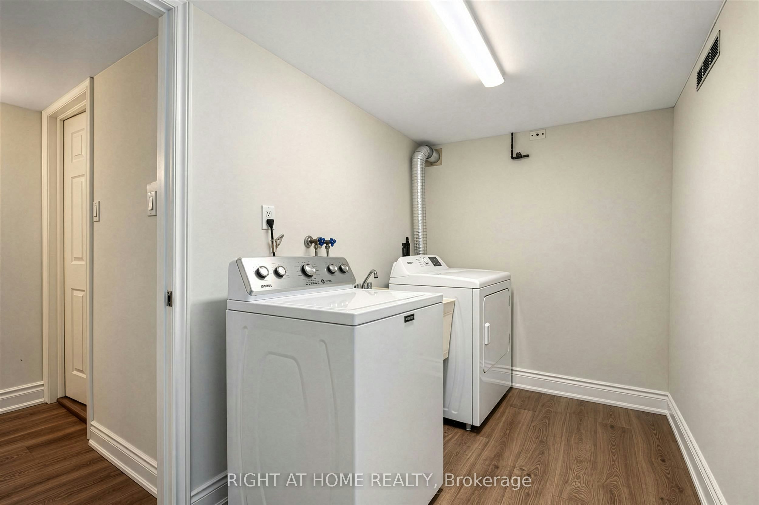 50 Gardenvale Road, Toronto, ON, M8Z 4C3 - 39