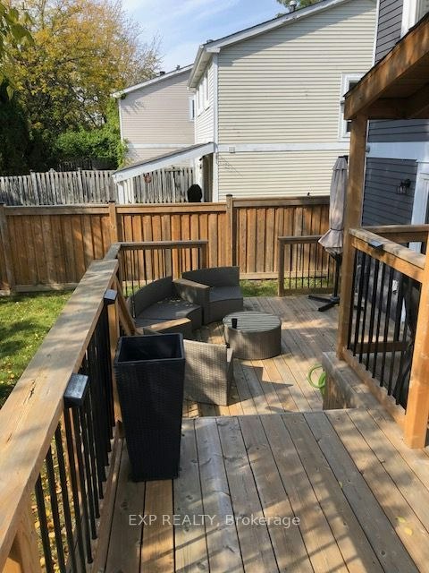 30 Somerset Drive, Brampton, ON, L6Z 1C7 - 11