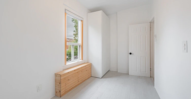 8 Adrian Avenue, Toronto, ON, M6N 1A1 - 17