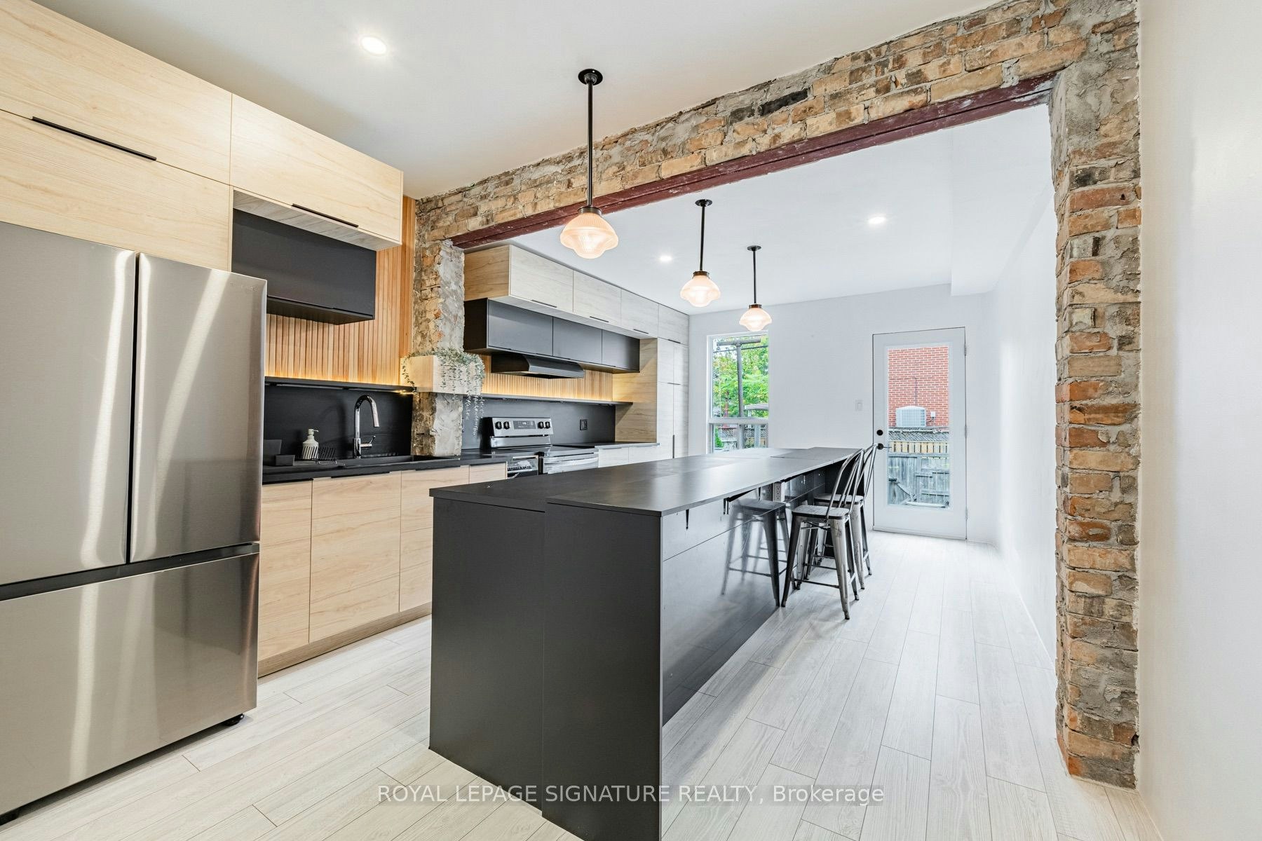 8 Adrian Avenue, Toronto, ON, M6N 1A1