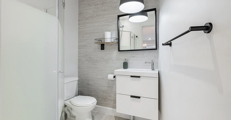 8 Adrian Avenue, Toronto, ON, M6N 1A1 - 10
