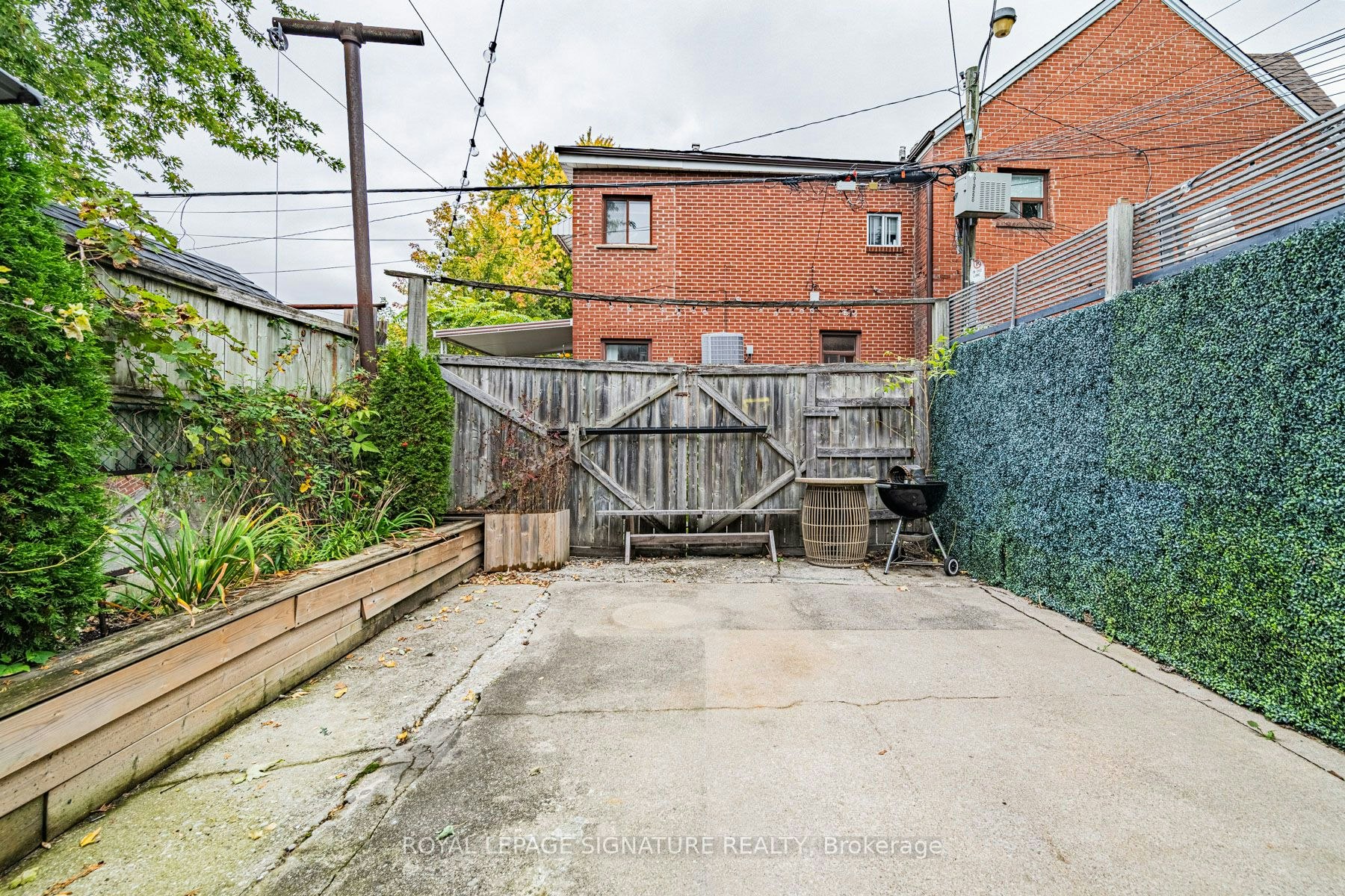 8 Adrian Avenue, Toronto, ON, M6N 1A1 - 20