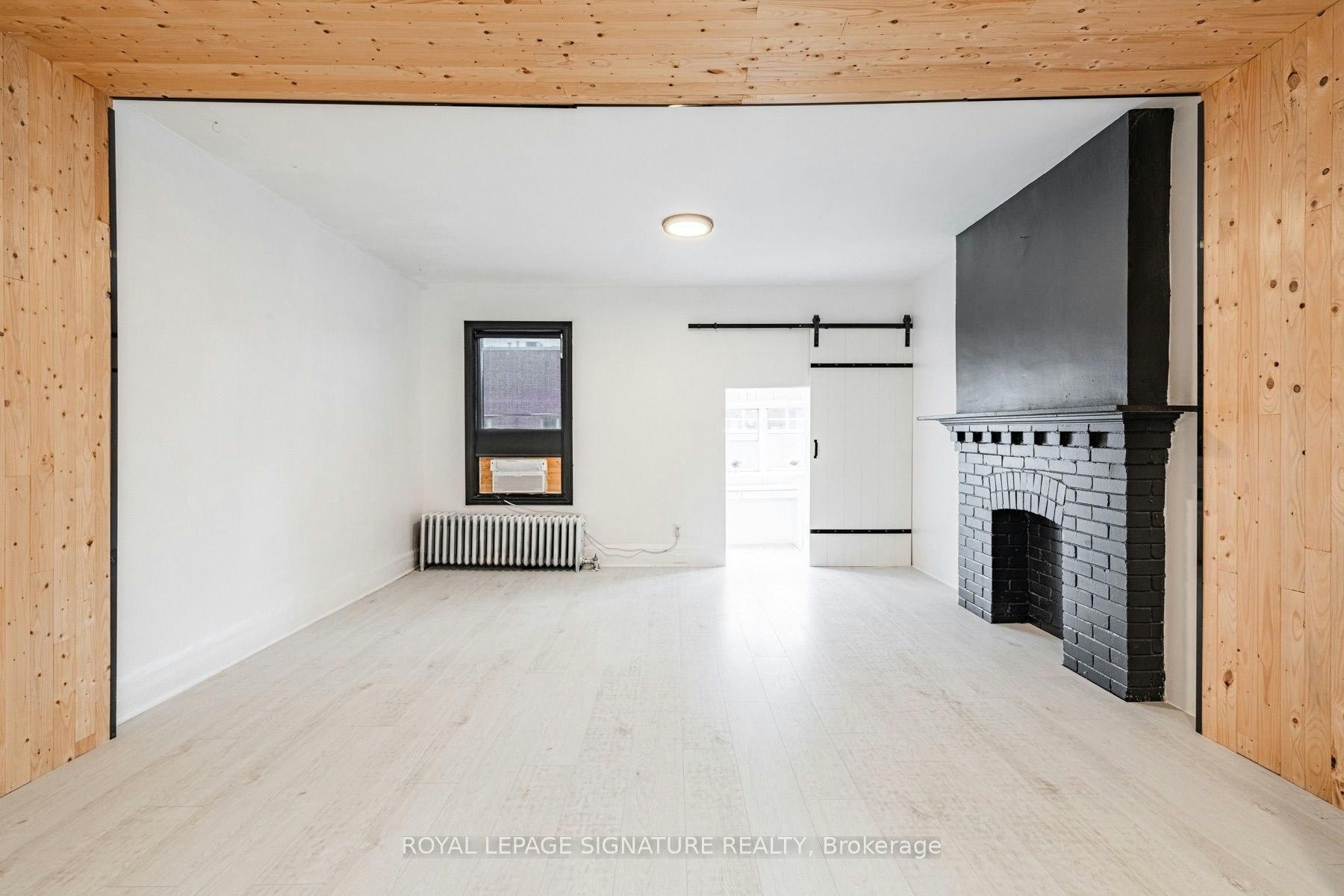 8 Adrian Avenue, Toronto, ON, M6N 1A1 - 12