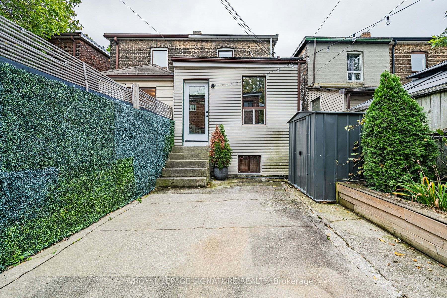 8 Adrian Avenue, Toronto, ON, M6N 1A1 - 19