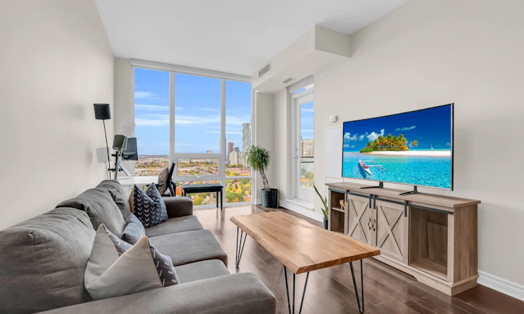 2505-3525 Kariya Drive