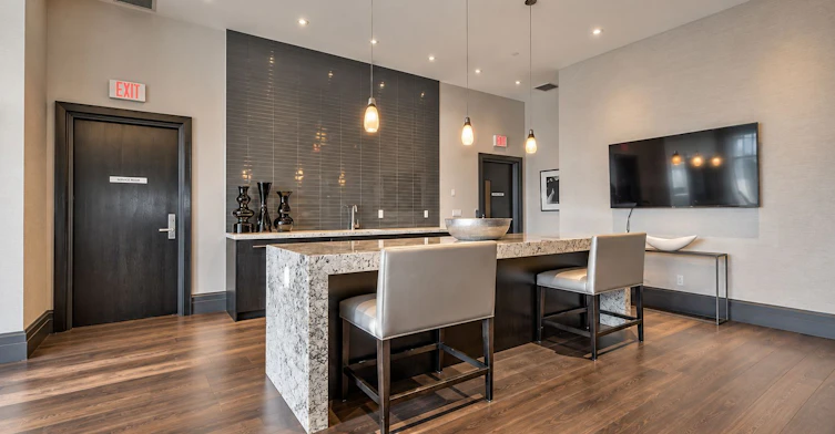 315-55 Speers Road, Oakville, ON, L6K 0H9 - 21