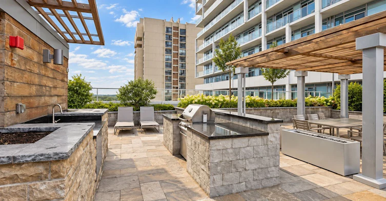 315-55 Speers Road, Oakville, ON, L6K 0H9 - 19