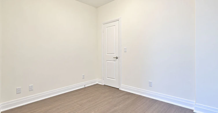 315-55 Speers Road, Oakville, ON, L6K 0H9 - 9