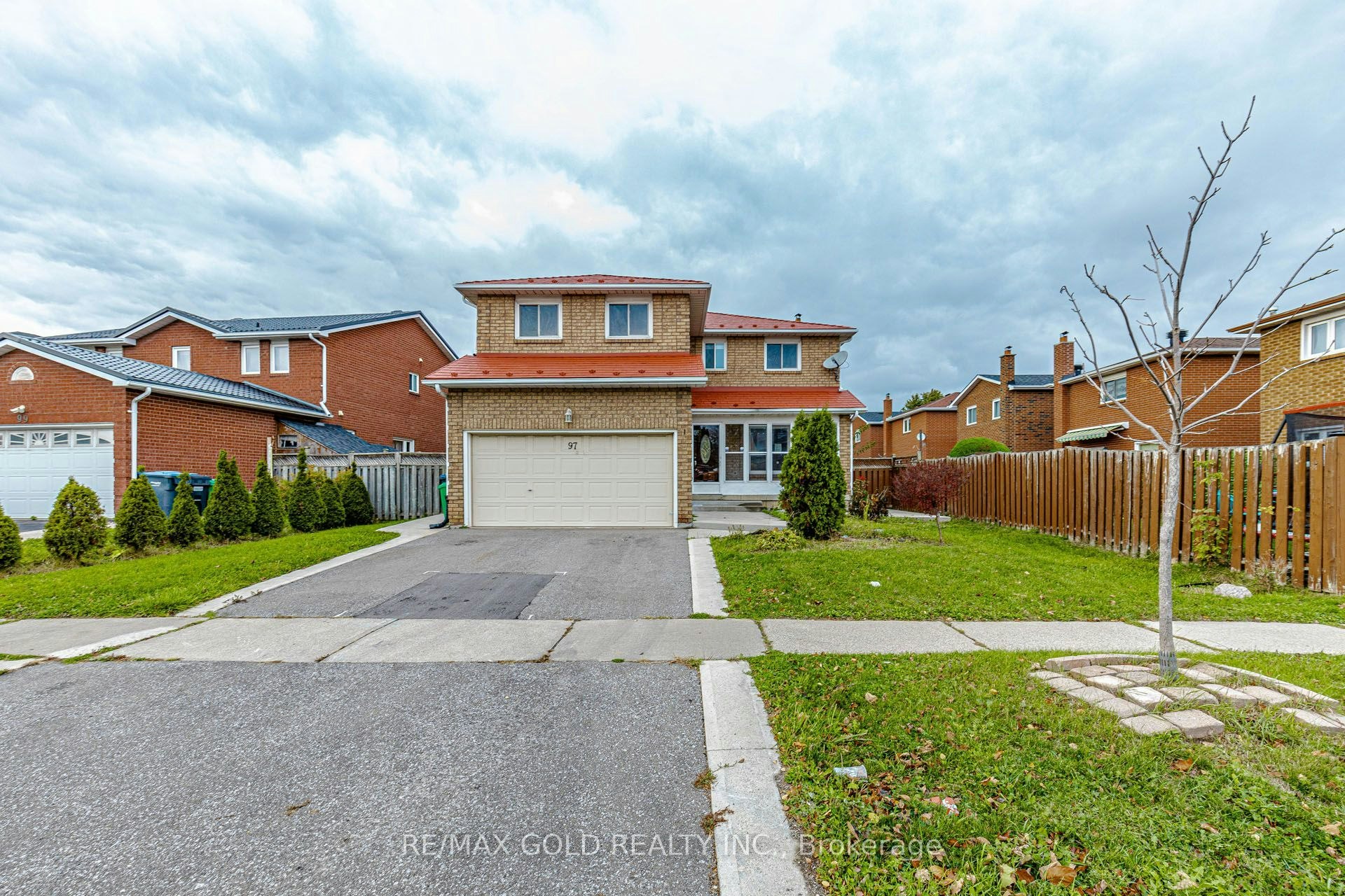 97 Hinchley Wood Grove, Brampton, ON, L6V 4J1