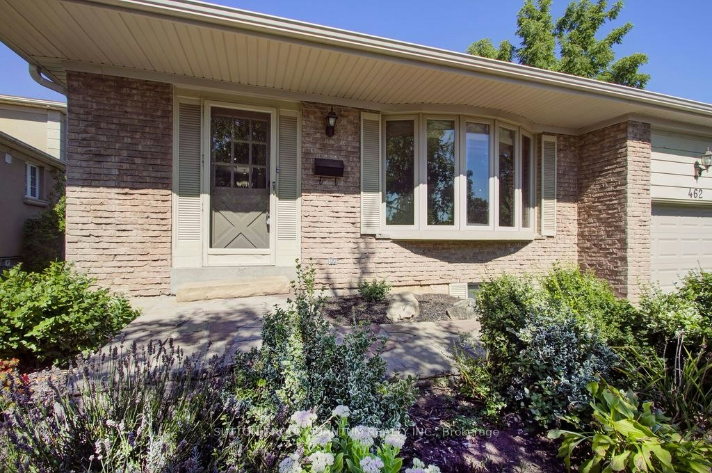 462 Withnell Crescent, Oakville, ON, L6L 3L9 - 4