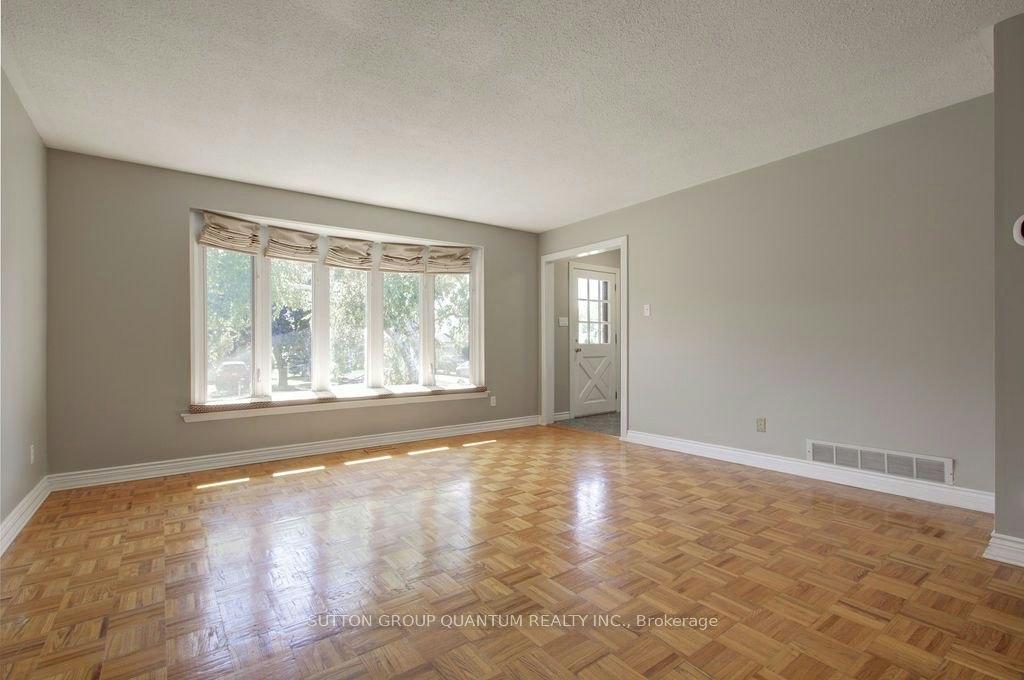 462 Withnell Crescent, Oakville, ON, L6L 3L9 - 7