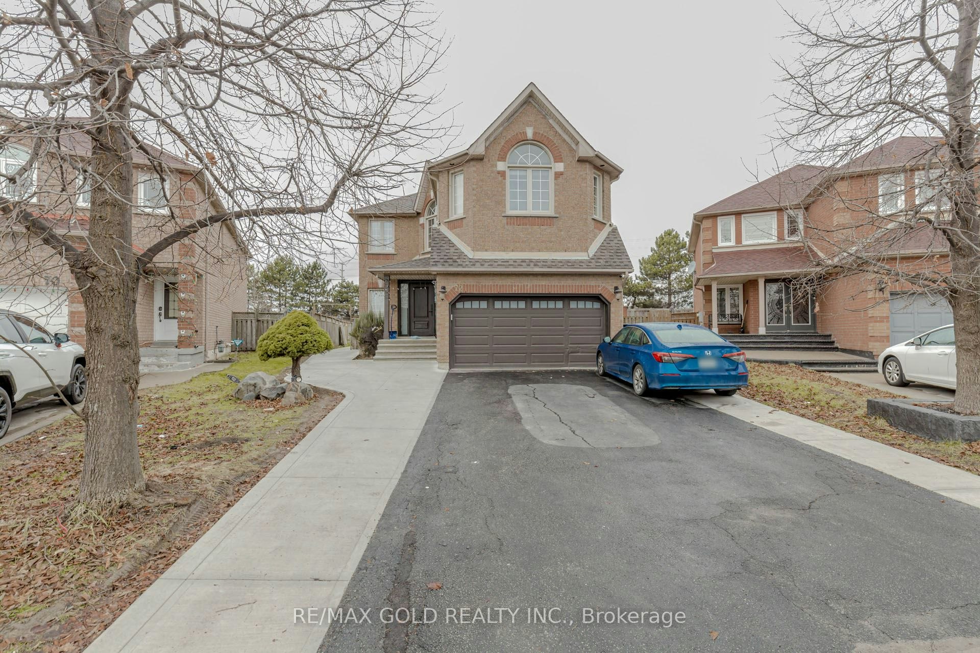 72 Chadwick Street, Brampton, ON, L6Y 4Y1