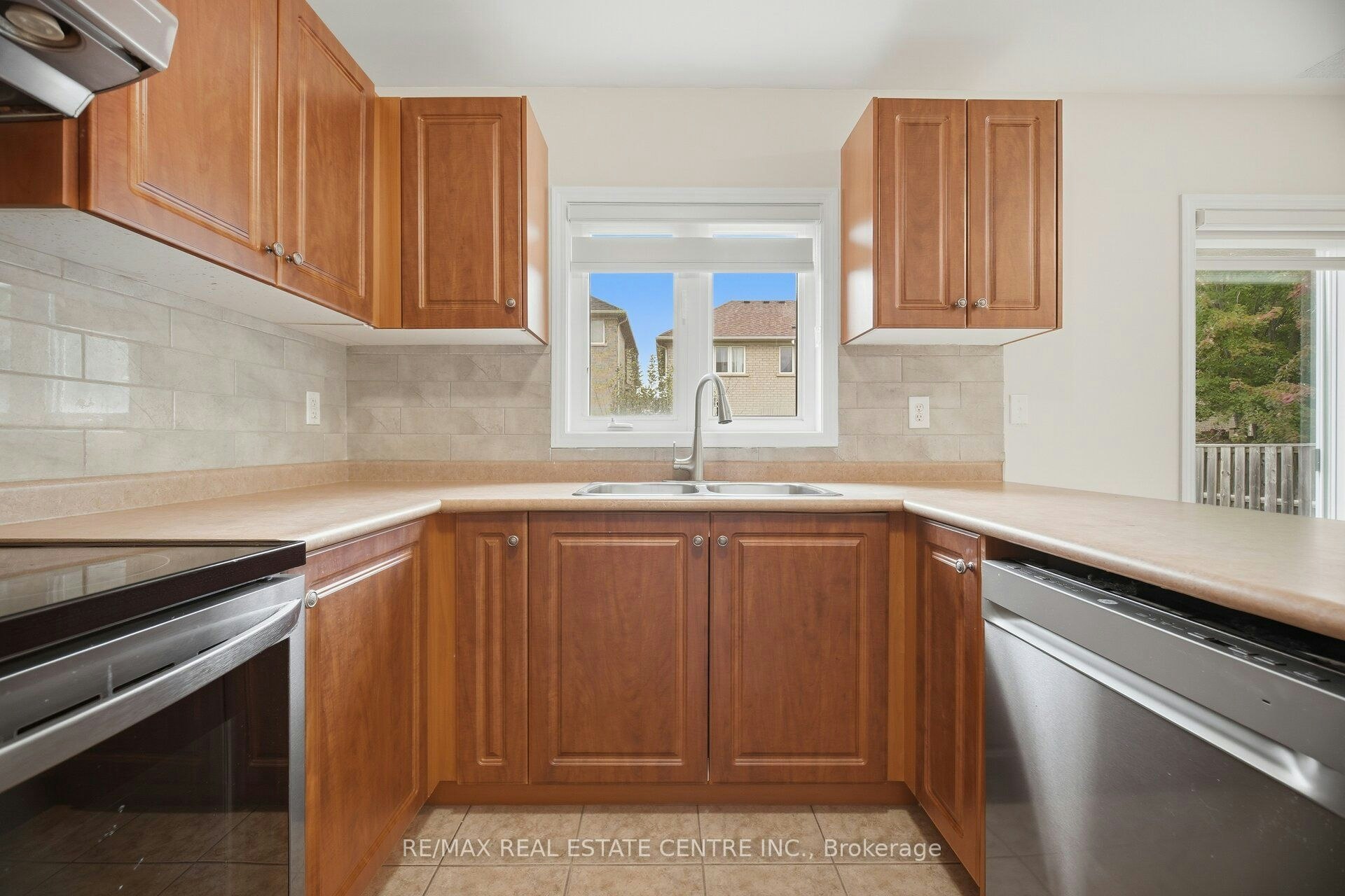 668 Caldwell Crescent, Milton, ON, L9T 0H6 - 11