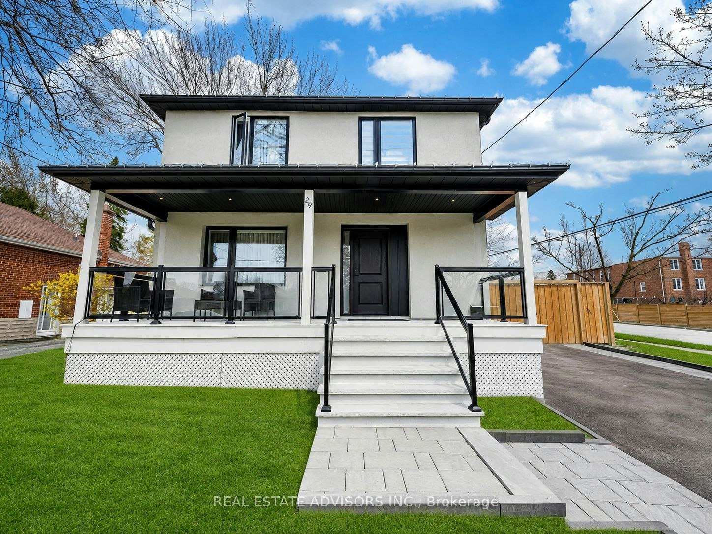 29 Ranwood Drive, Toronto, ON, M9N 3G2