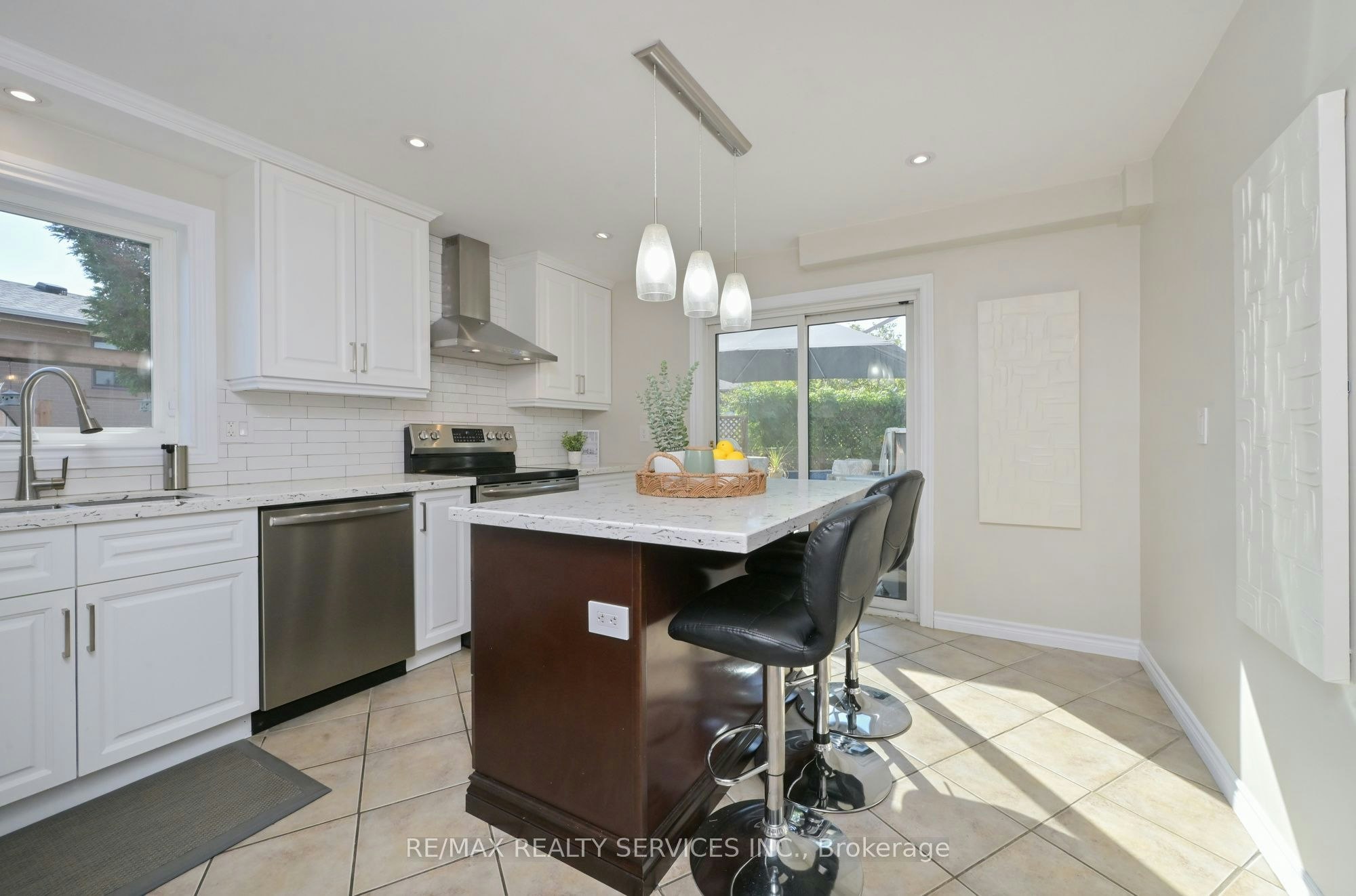 10 Danesbury Crescent - 5