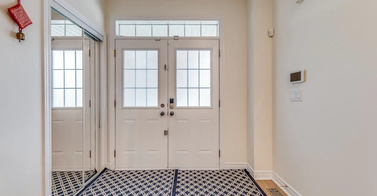 3234 Sharp Road, Burlington, ON, L7M 0H5 - 3