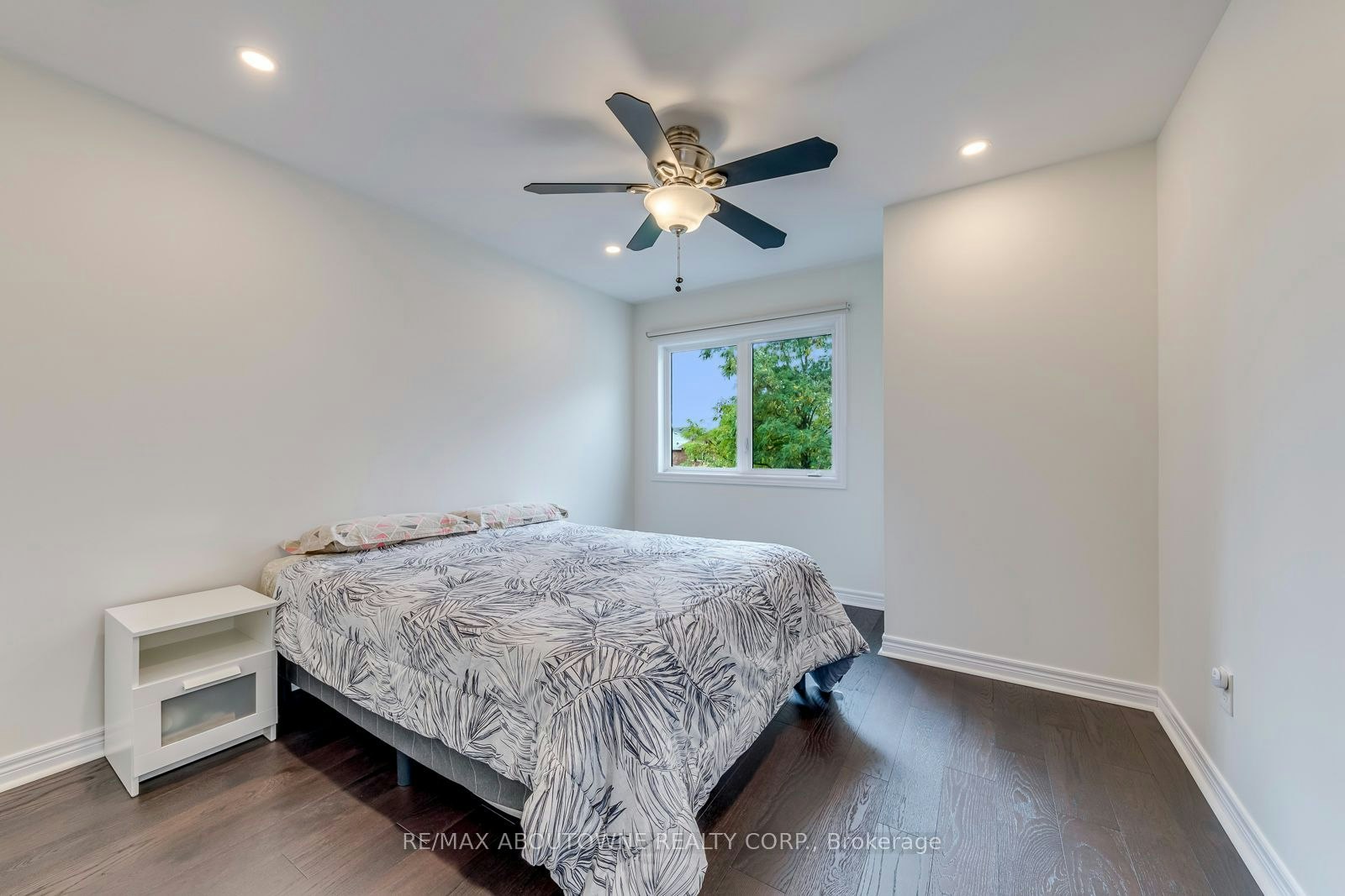 3234 Sharp Road, Burlington, ON, L7M 0H5 - 19