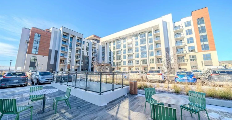 201-490 Gordon Krantz Avenue, Milton, ON, L9E 1Z5 - 2