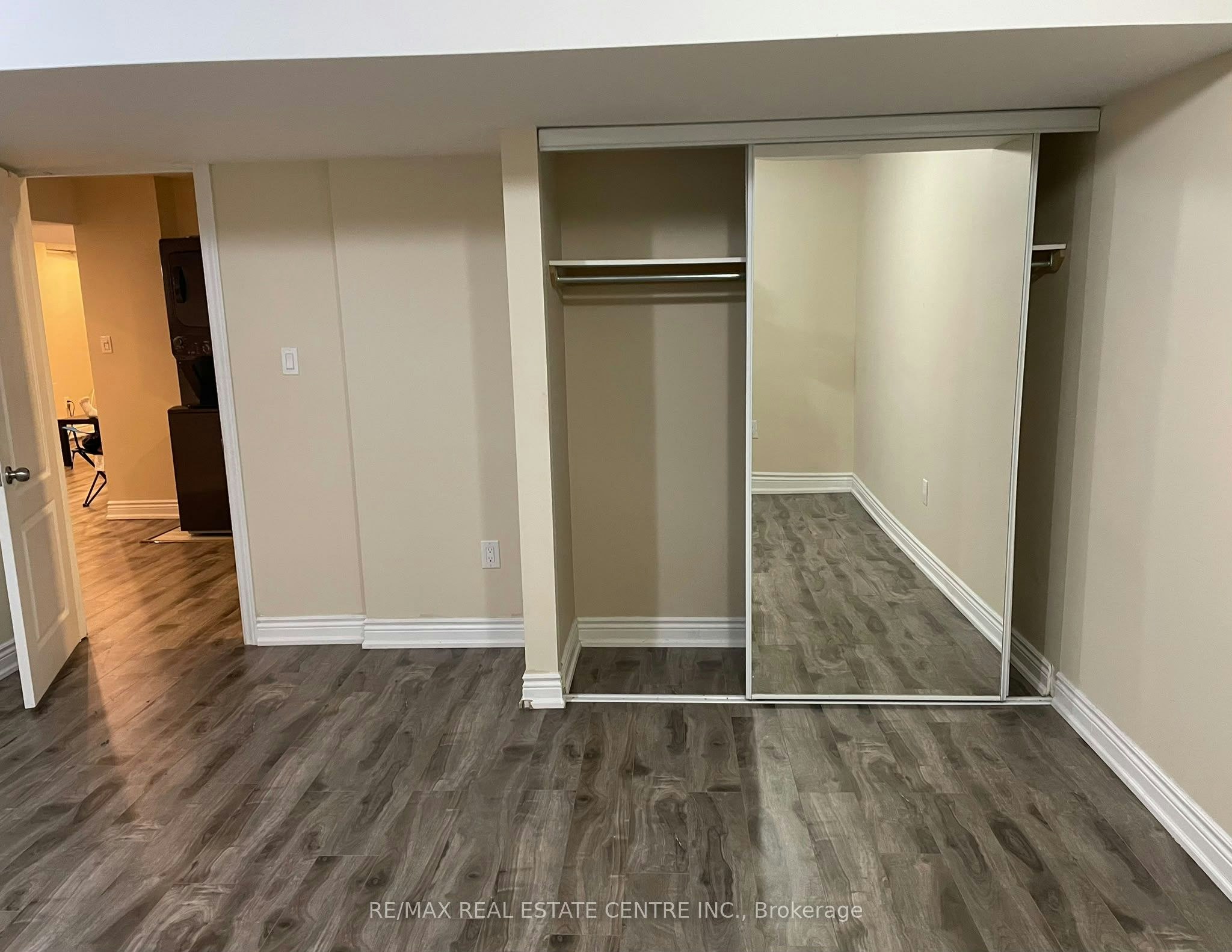 BSMT-5496 Meadowcrest Avenue, Mississauga, ON, L5M 0W3 - 6