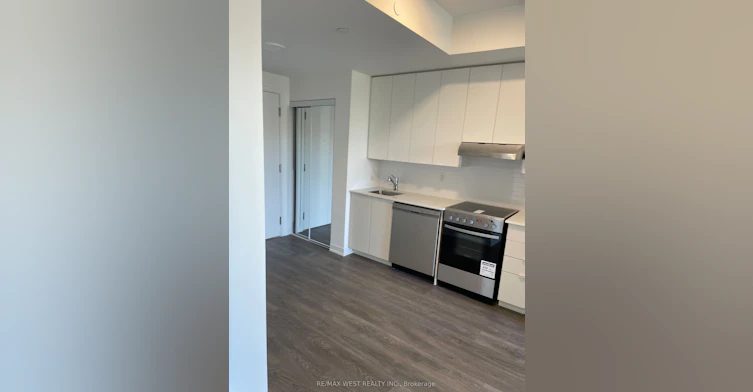 405-160 Canon Jackson Drive, Toronto, ON, M6M 0B6 - 7