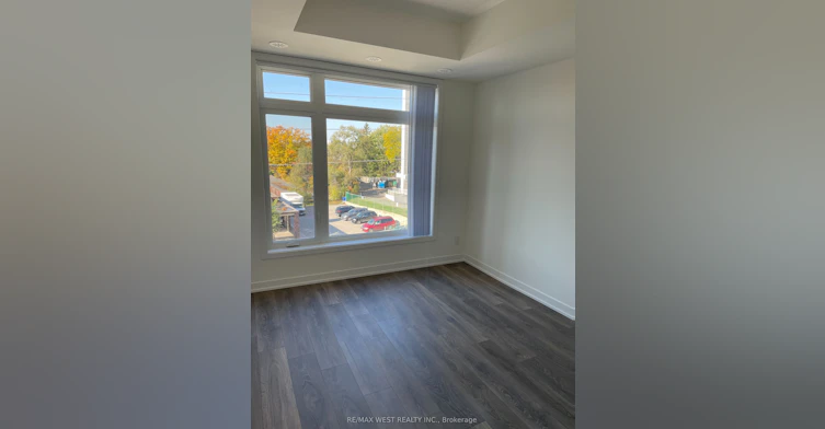 405-160 Canon Jackson Drive, Toronto, ON, M6M 0B6 - 13
