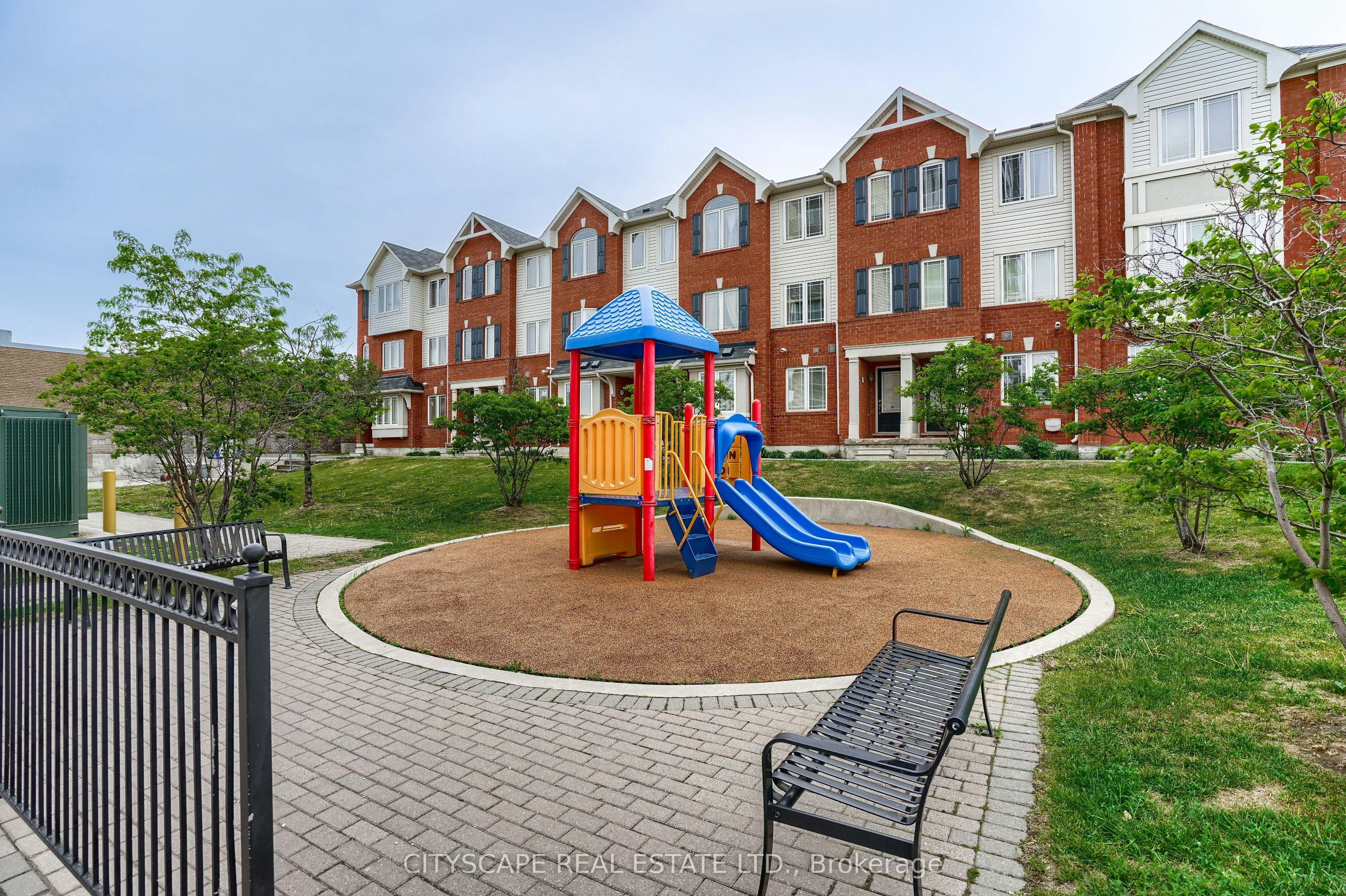 1601-215 Queen Street W, Brampton, ON, L6W 0A9 - 35