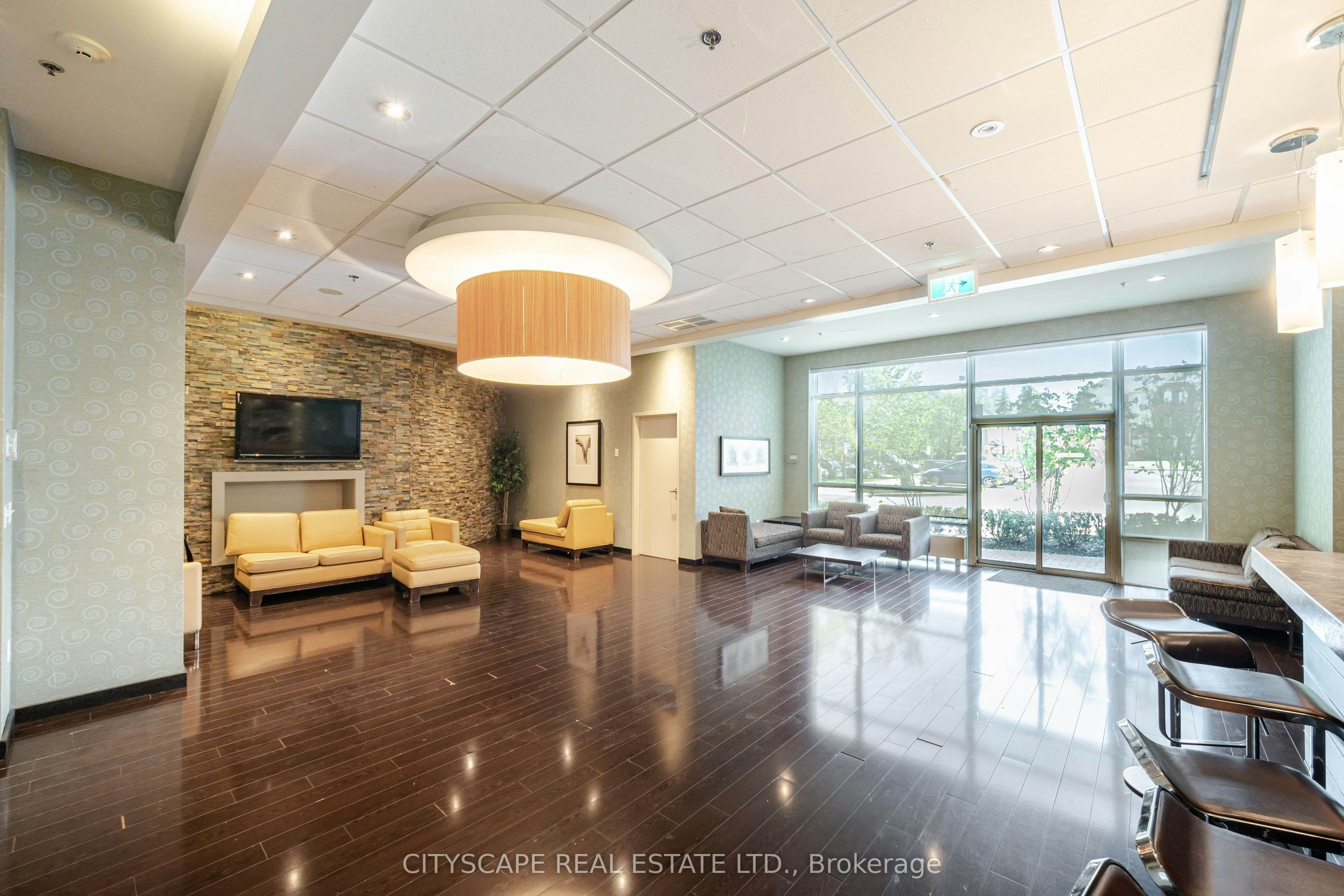 1601-215 Queen Street W, Brampton, ON, L6W 0A9 - 27