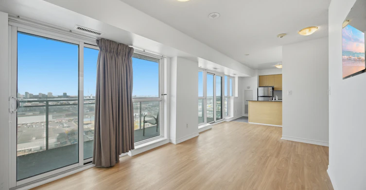 1601-215 Queen Street W, Brampton, ON, L6W 0A9 - 17