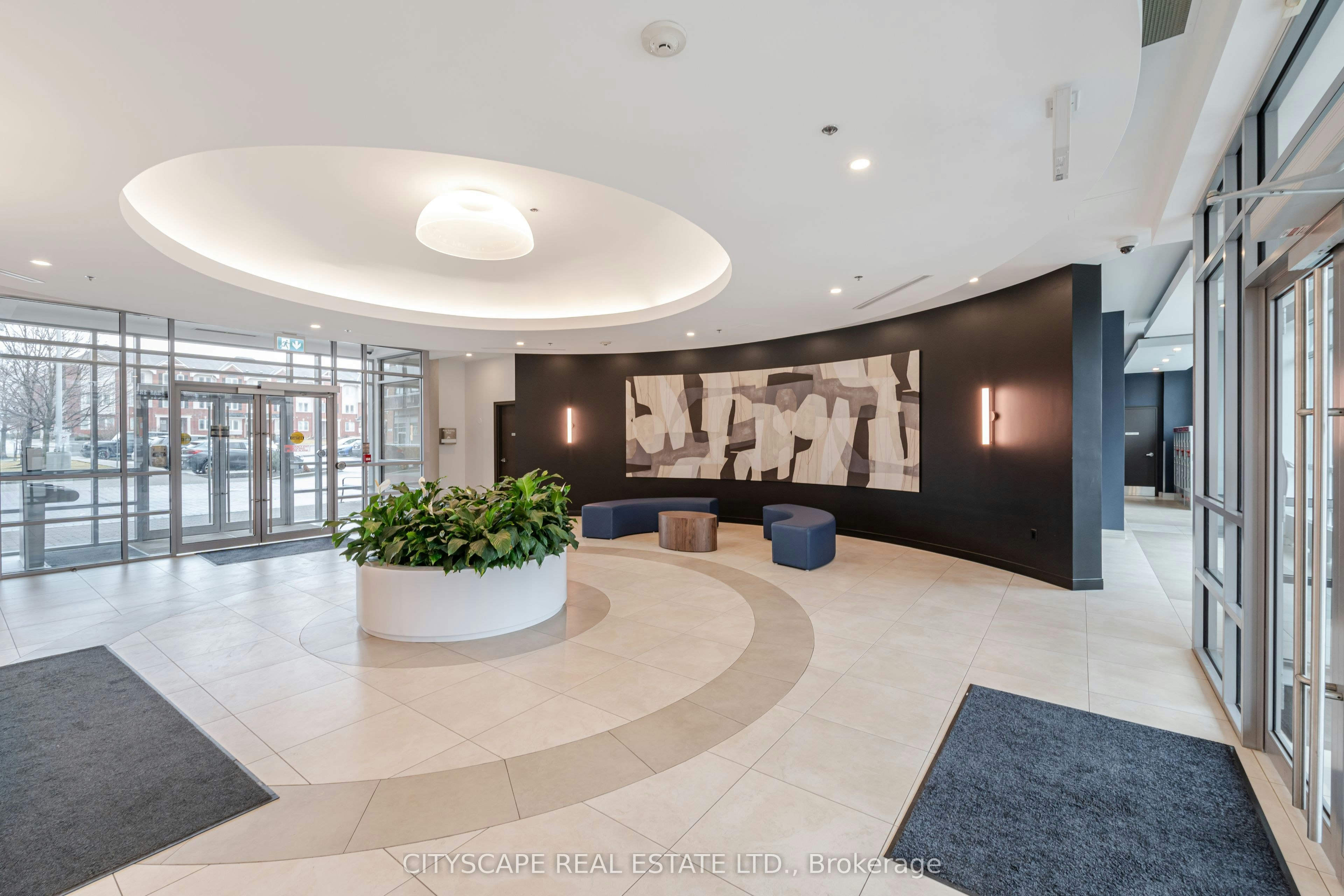 1601-215 Queen Street W, Brampton, ON, L6W 0A9 - 3