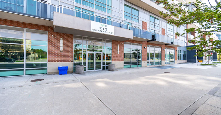 1601-215 Queen Street W, Brampton, ON, L6W 0A9 - 33