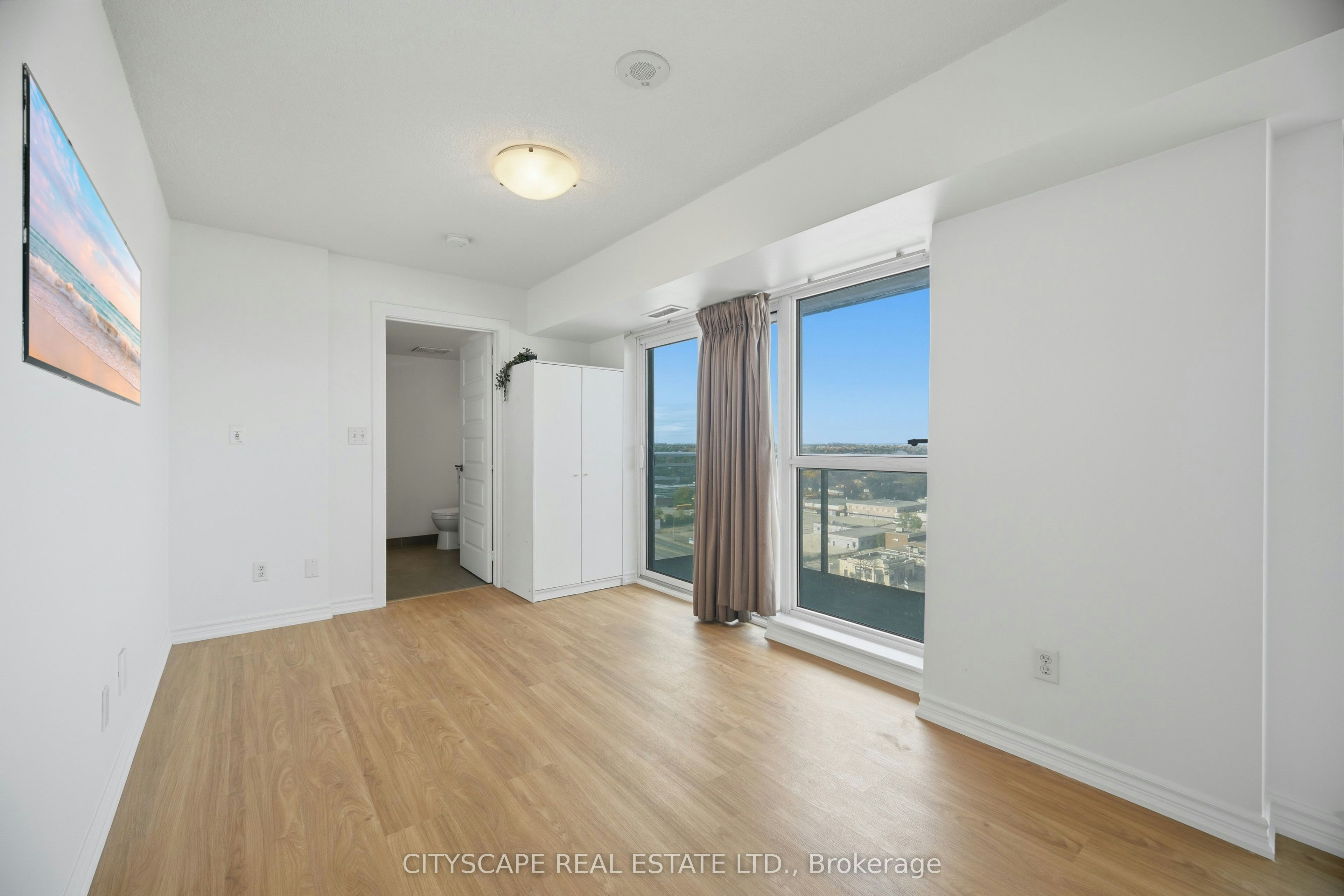 1601-215 Queen Street W, Brampton, ON, L6W 0A9 - 18